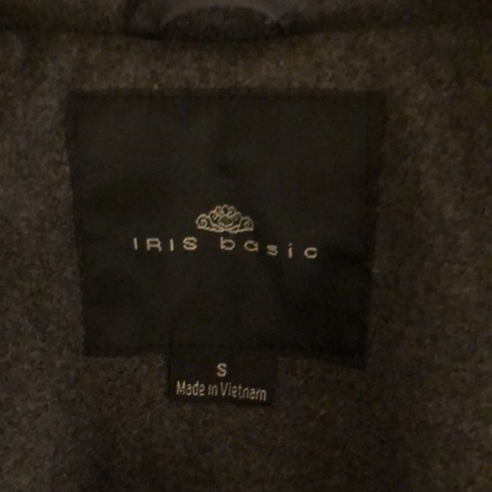 Iris Basic Gray Coat Size S - image 4